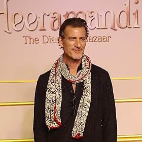 Go to Mark Bennington