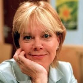 Go to Carolyn Pickles